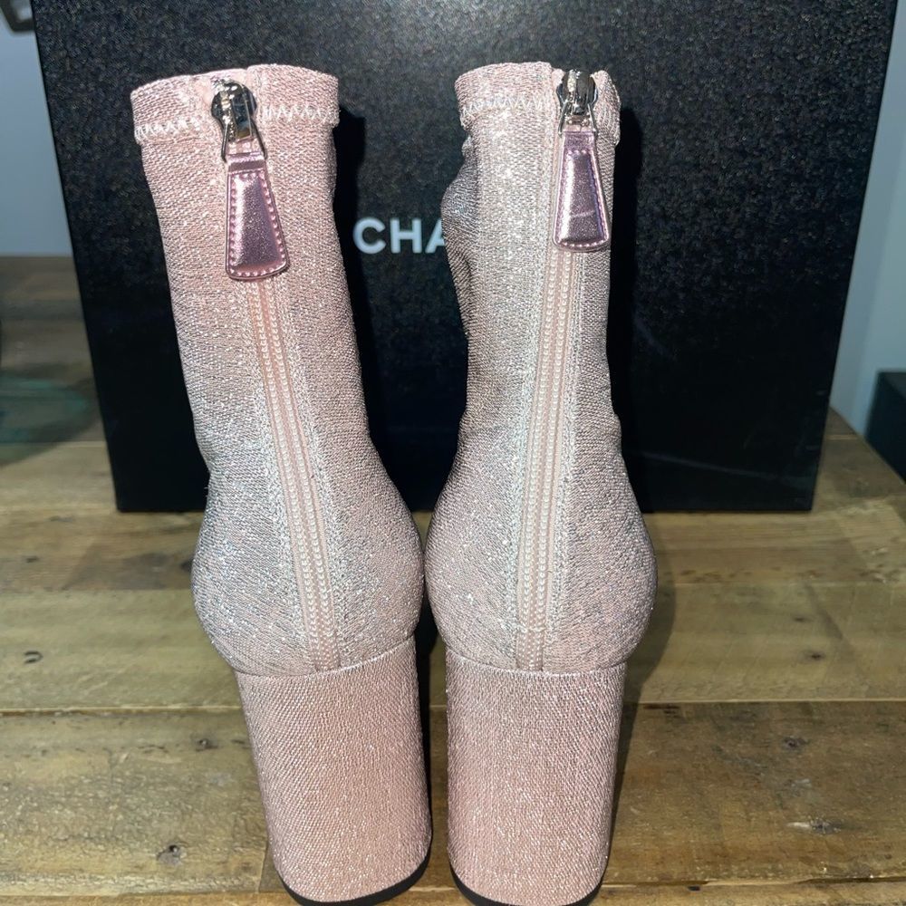 Chanel Pink glitter shimmer ankle boots w/CC Cap Toe - Picture 3 of 7